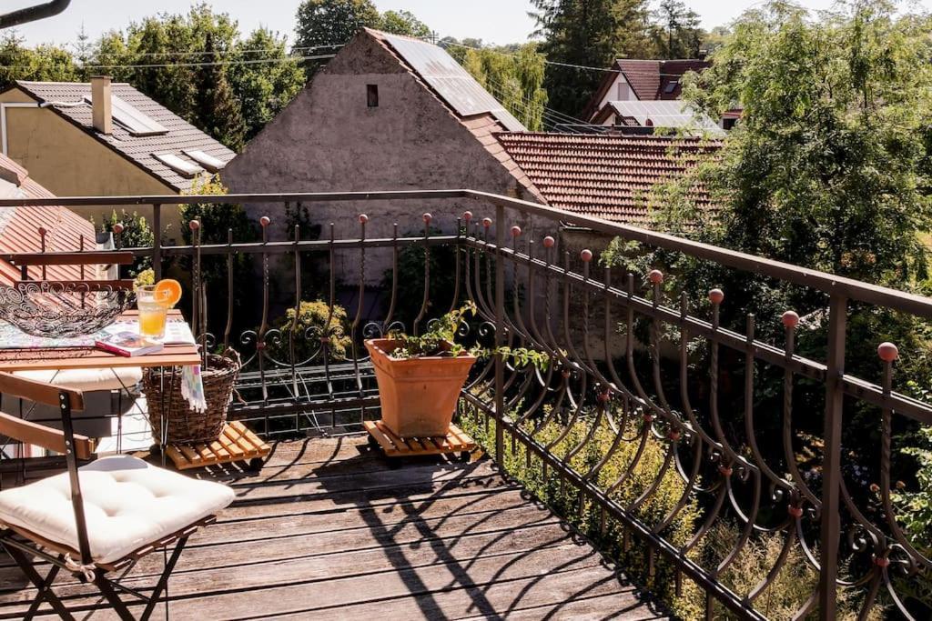 Charmante, Grosszuegige Ferienwohnung Villa Fleurie Bretten Dış mekan fotoğraf